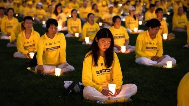 Veillée aux chandelles annuelle à Washington, D.C., à la mémoire des pratiquants de Falun Gong disparus, victimes de la persécution